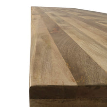 Charger l&#39;image dans la galerie, La table à manger pied central 240 cm a été fabriquée à partir d&#39;acier et bois de manguier. Mesures: 240 x 100 x 78 cm. Kukuu, boutique en ligne de mobilier style industriel et bois massif.
